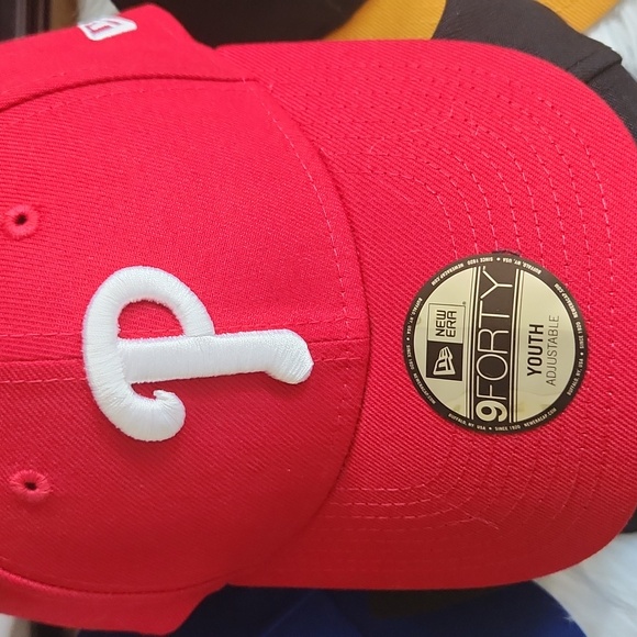 TEAM CAPS YOUTH ADJUSTABLE CAPS NWT - Picture 2 of 9